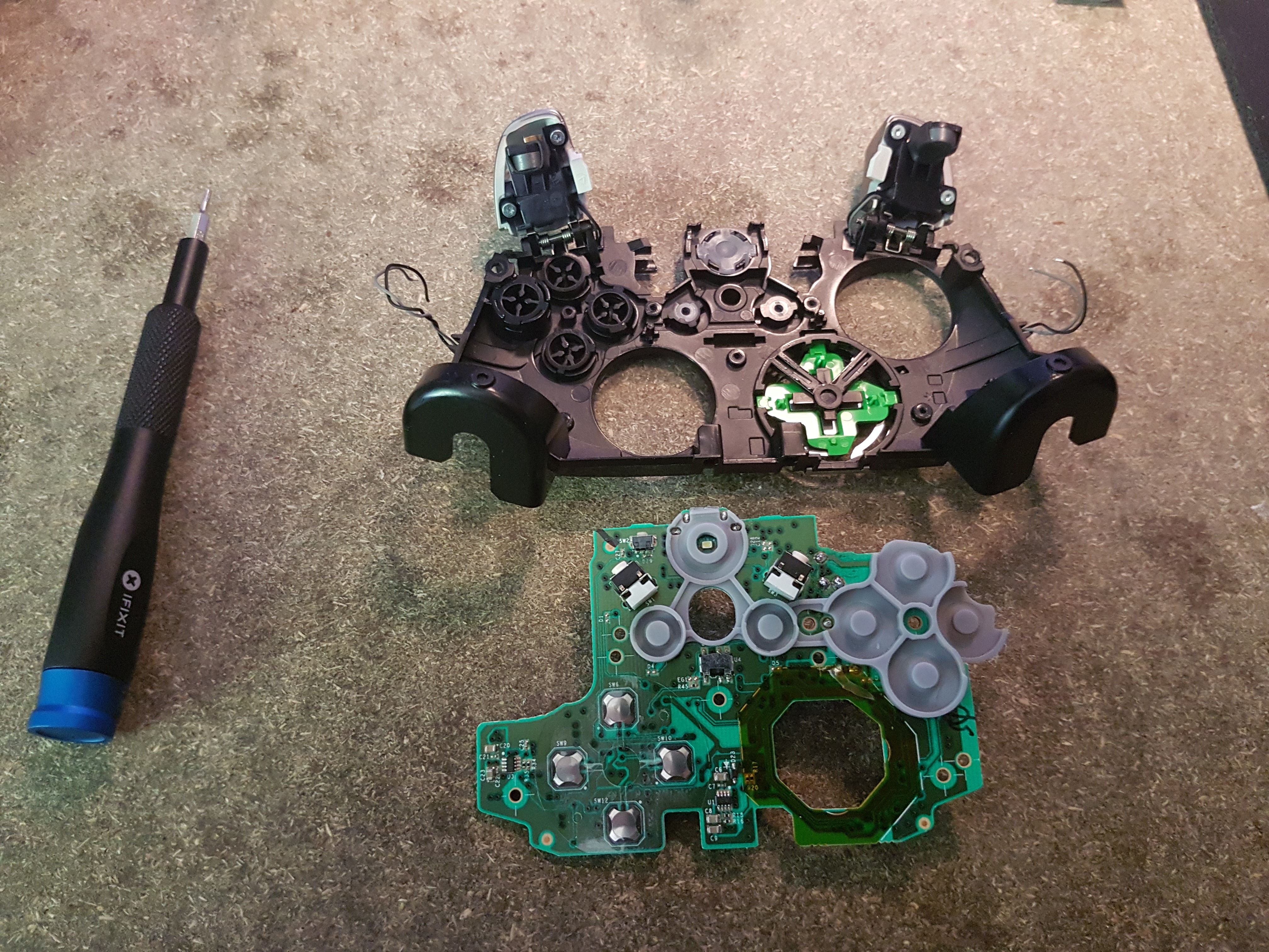 Fixing Xbox One Elite Controller Sticky Buttons